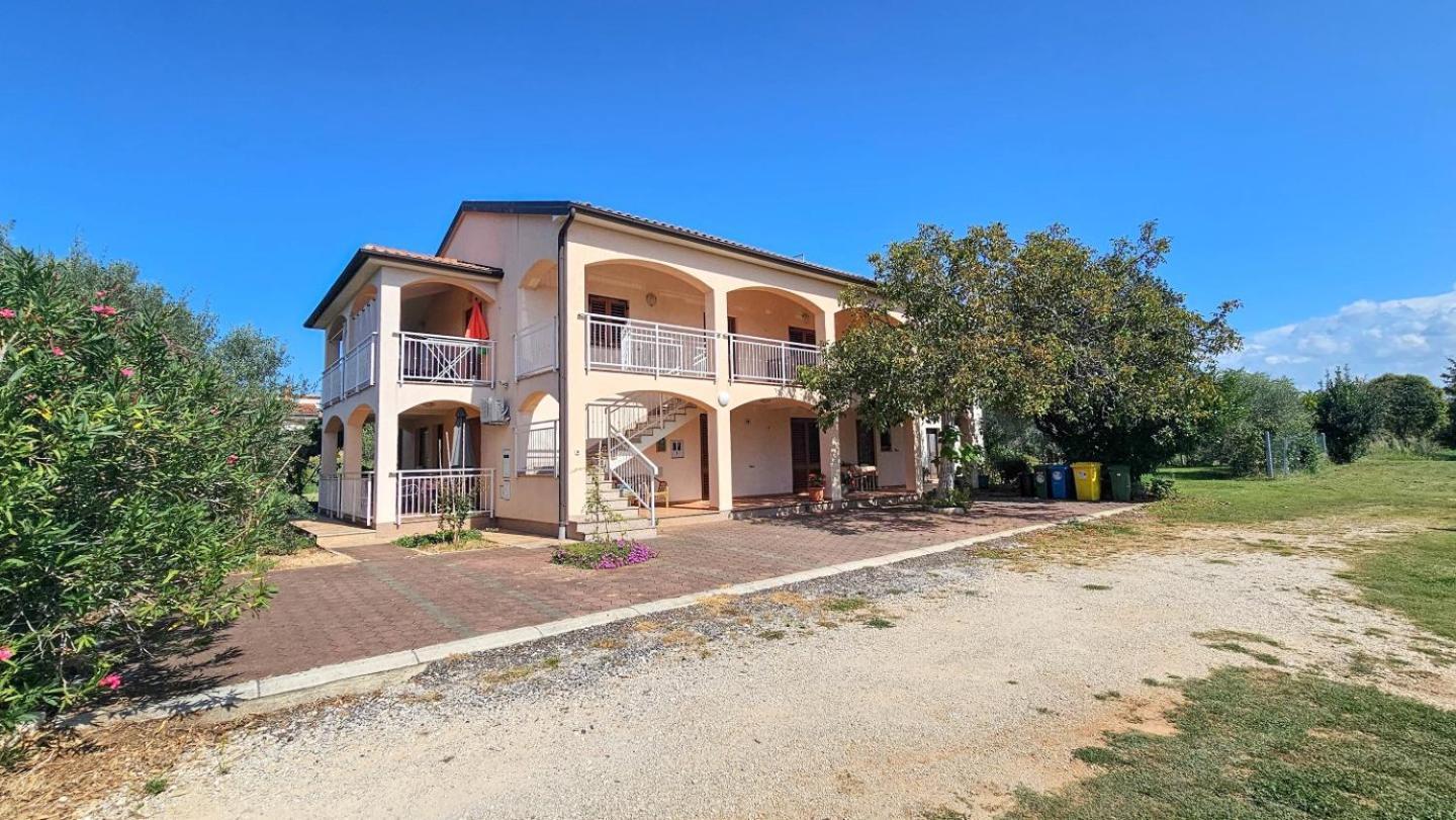 Apartament Viola Three Novigrad  Zewnętrze zdjęcie